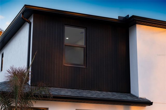 12905 WORCHESTER AVENUE, Tampa, FL 33624