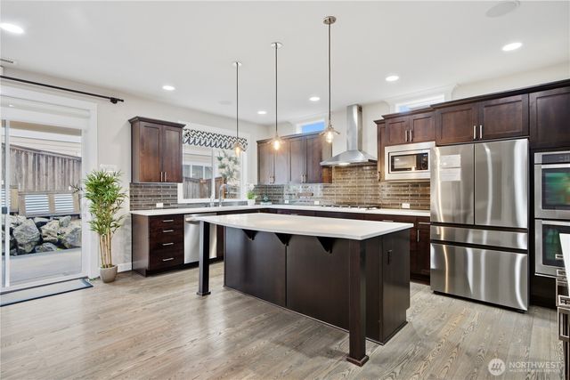 13638 NE 133rd Street, Kirkland, WA 98034