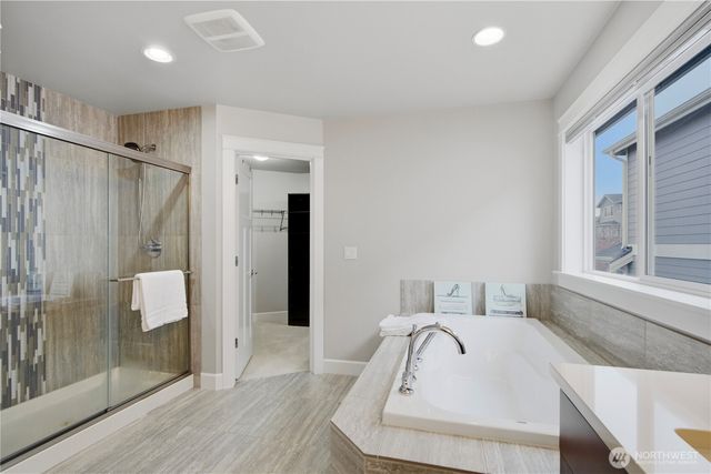 13638 NE 133rd Street, Kirkland, WA 98034