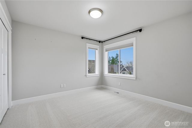 13638 NE 133rd Street, Kirkland, WA 98034