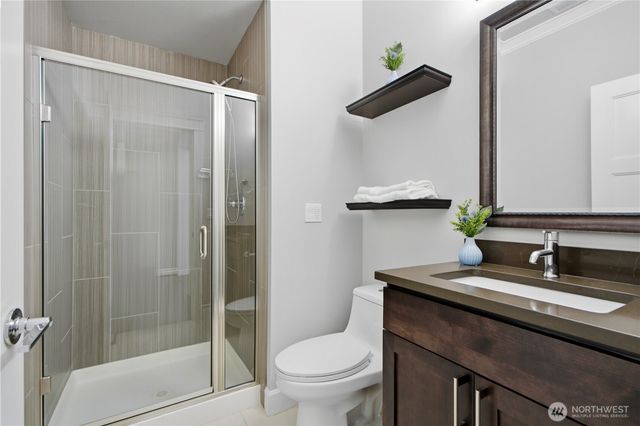 13638 NE 133rd Street, Kirkland, WA 98034