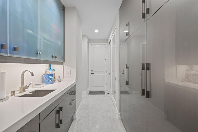 7188 NE 8th Drive, Boca Raton, FL 33487