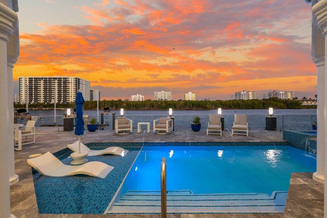 7188 NE 8th Drive, Boca Raton, FL 33487