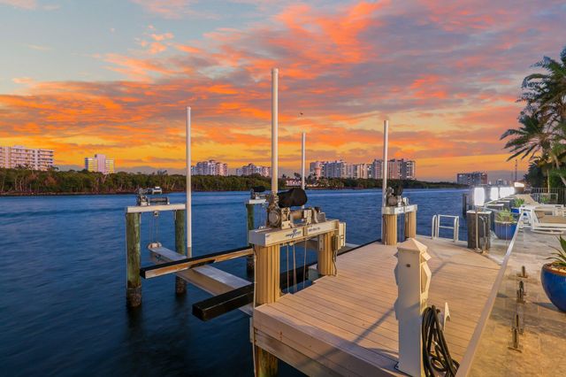 7188 NE 8th Drive, Boca Raton, FL 33487