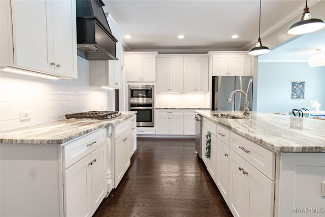 310 Sydney Drive S, Prattville, AL 36066