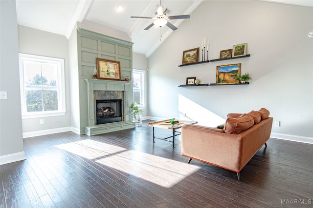 310 Sydney Drive S, Prattville, AL 36066