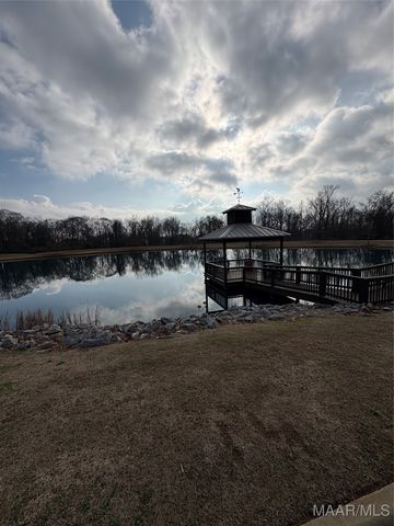 310 Sydney Drive S, Prattville, AL 36066