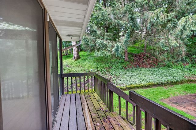 3808 Edinburg Dr, Murrysville, PA 15668