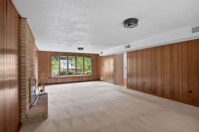 3808 Edinburg Dr, Murrysville, PA 15668