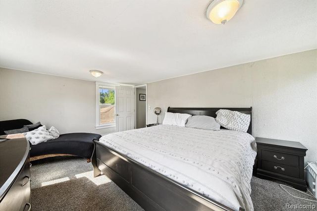 18849 Delaware Avenue, Redford, MI 48240