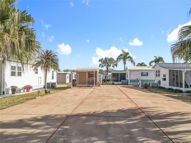 450 PINE LOOP, Frostproof, FL 33843