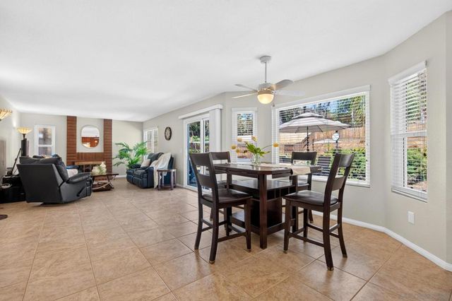 13056 Triumph, Poway, CA 92064