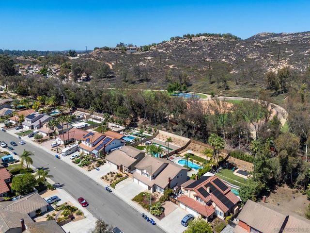 13056 Triumph, Poway, CA 92064