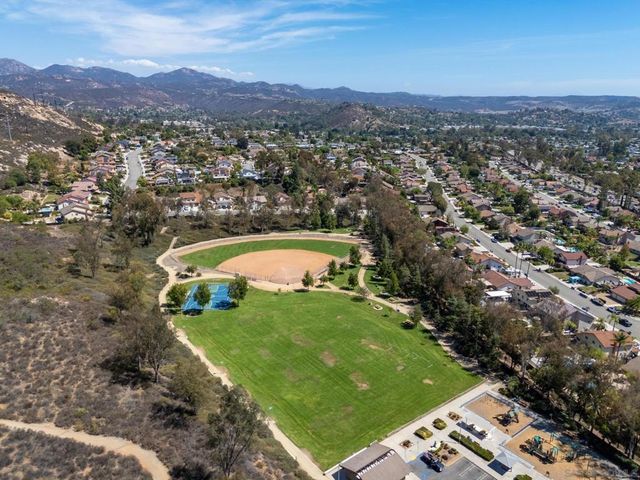13056 Triumph, Poway, CA 92064