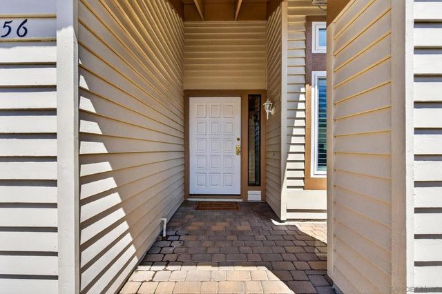13056 Triumph, Poway, CA 92064
