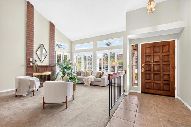 13056 Triumph, Poway, CA 92064