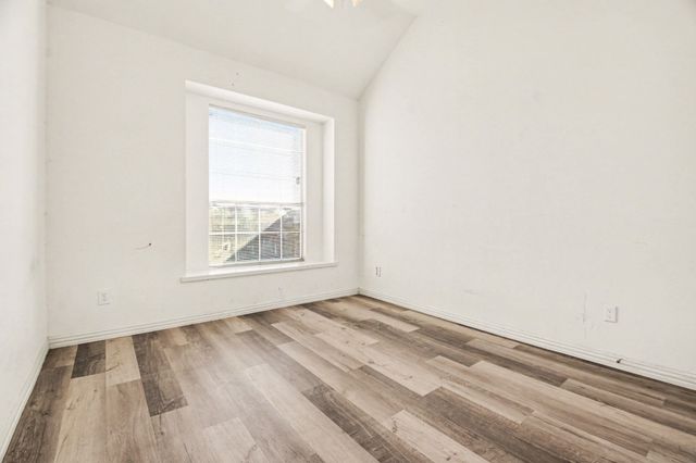 1005 Creek Bnd, Carrollton, TX 75007