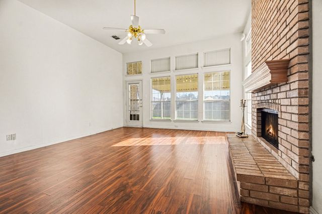 1005 Creek Bnd, Carrollton, TX 75007