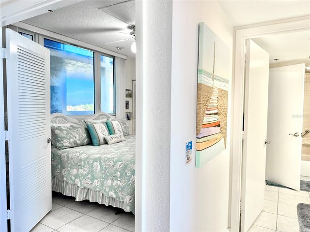 1105 GULF OF MEXICO DRIVE 401, Longboat Key, FL 34228