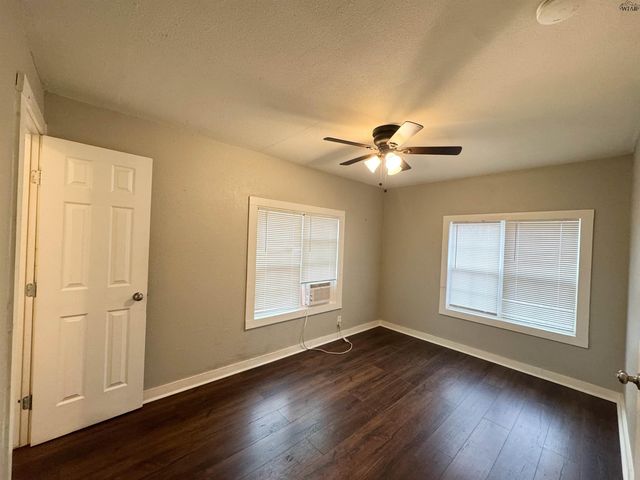 1202 AUSTIN STREET, Wichita Falls, TX 76301