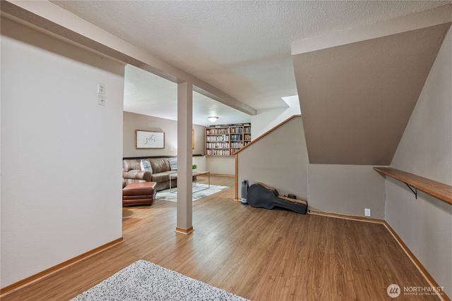 1304 Coal Creek Road, Longview, WA 98632