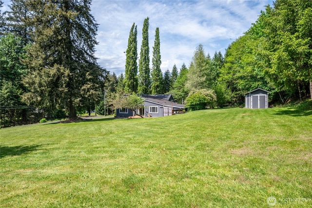 1304 Coal Creek Road, Longview, WA 98632