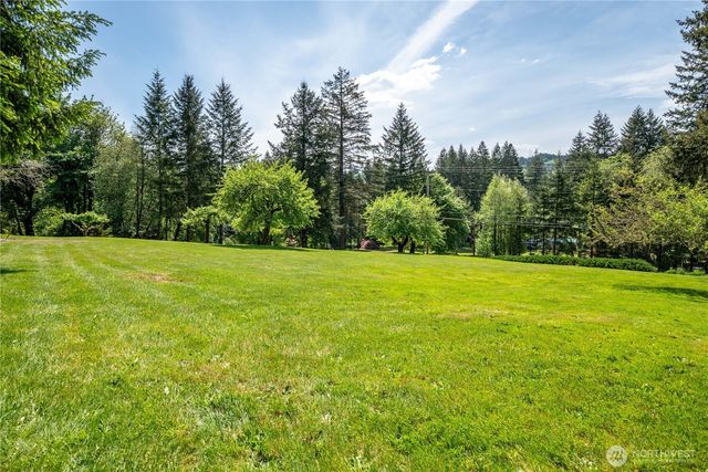 1304 Coal Creek Road, Longview, WA 98632