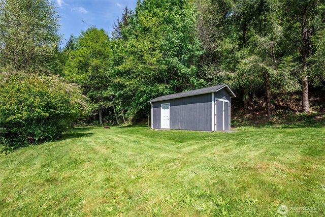 1304 Coal Creek Road, Longview, WA 98632