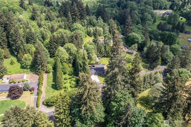1304 Coal Creek Road, Longview, WA 98632
