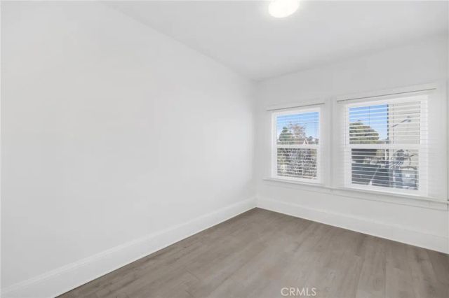 548 N Kenmore, Los Angeles, CA 90004