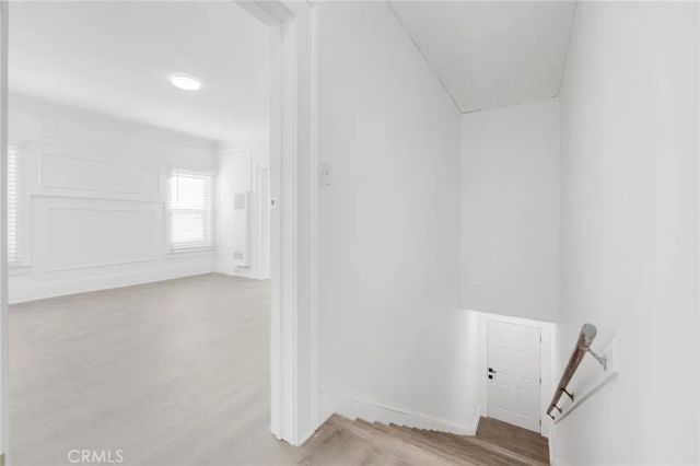 548 N Kenmore, Los Angeles, CA 90004