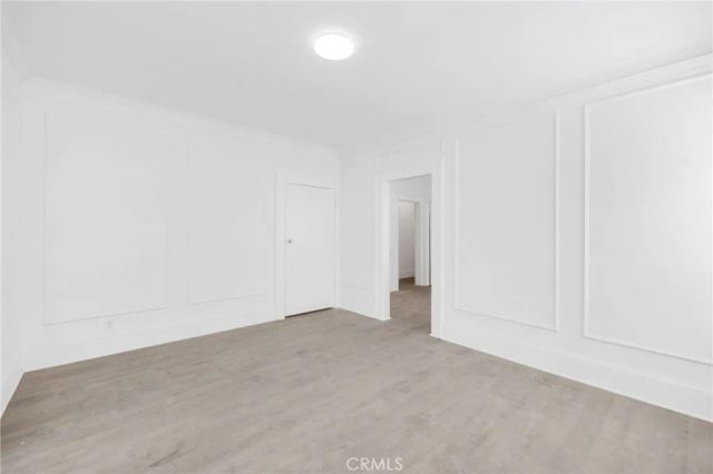 548 N Kenmore, Los Angeles, CA 90004