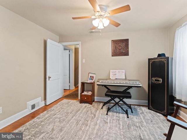 52 DEVON RD, Mount Holly, NJ 08060