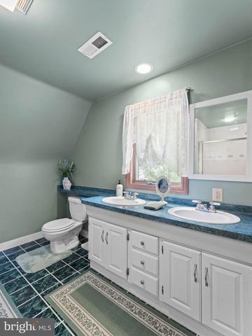 52 DEVON RD, Mount Holly, NJ 08060