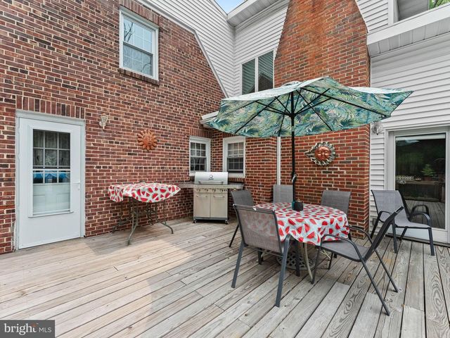 52 DEVON RD, Mount Holly, NJ 08060