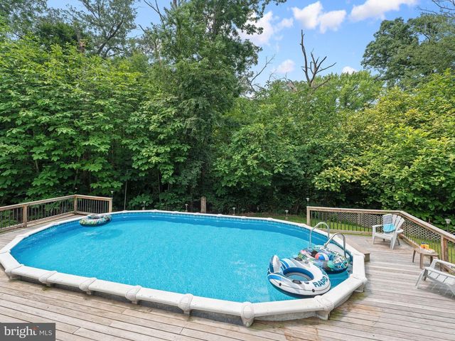 52 DEVON RD, Mount Holly, NJ 08060