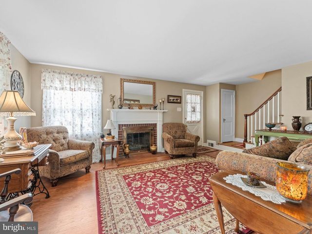 52 DEVON RD, Mount Holly, NJ 08060
