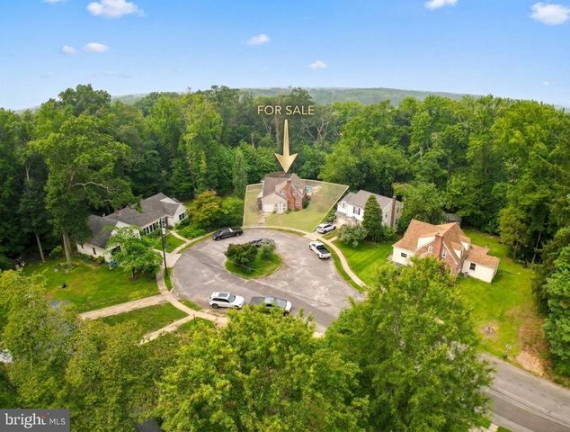 52 DEVON RD, Mount Holly, NJ 08060