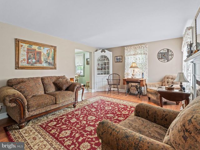 52 DEVON RD, Mount Holly, NJ 08060