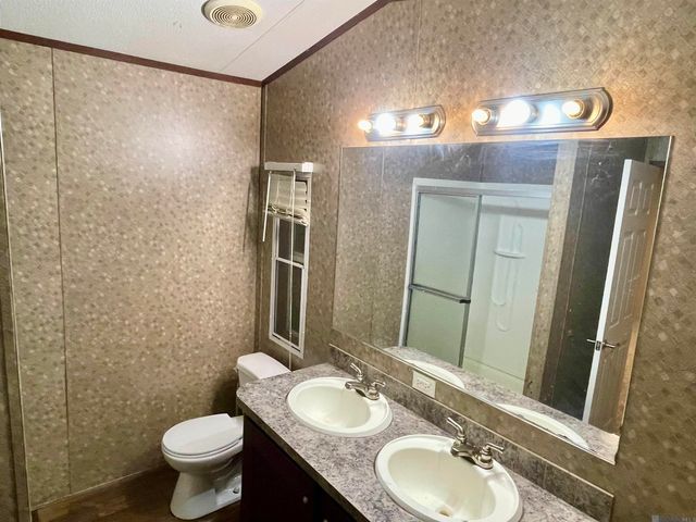 201 Bentley Dr, Thibodaux, LA 70301