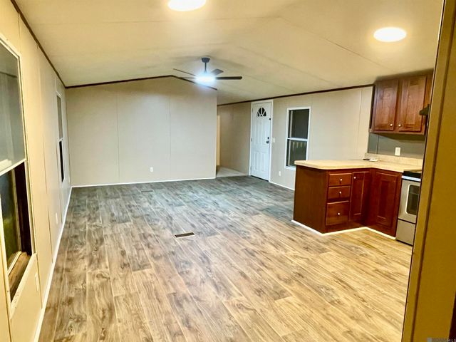 201 Bentley Dr, Thibodaux, LA 70301