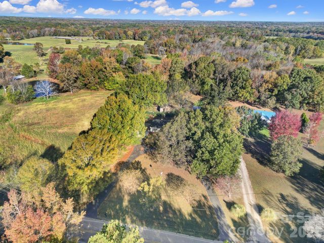 3987 Taxahaw Road, Lancaster, SC 29720