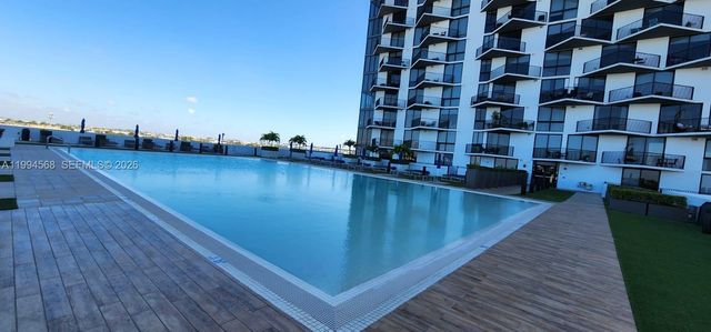 5300 Paseo Blvd 710, Doral, FL 33166