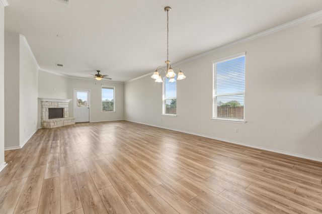 428 English Oak ST, Georgetown, TX 78626