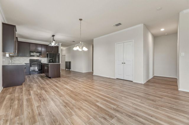 428 English Oak ST, Georgetown, TX 78626