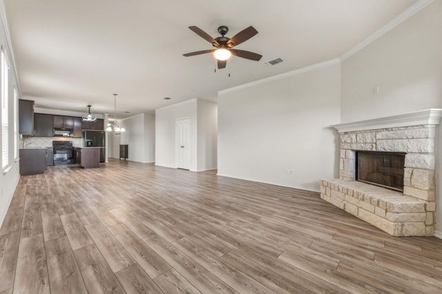 428 English Oak ST, Georgetown, TX 78626