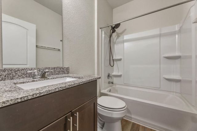 428 English Oak ST, Georgetown, TX 78626