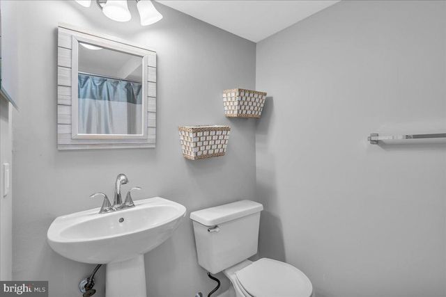 73 ELDON WAY, Marlton, NJ 08053