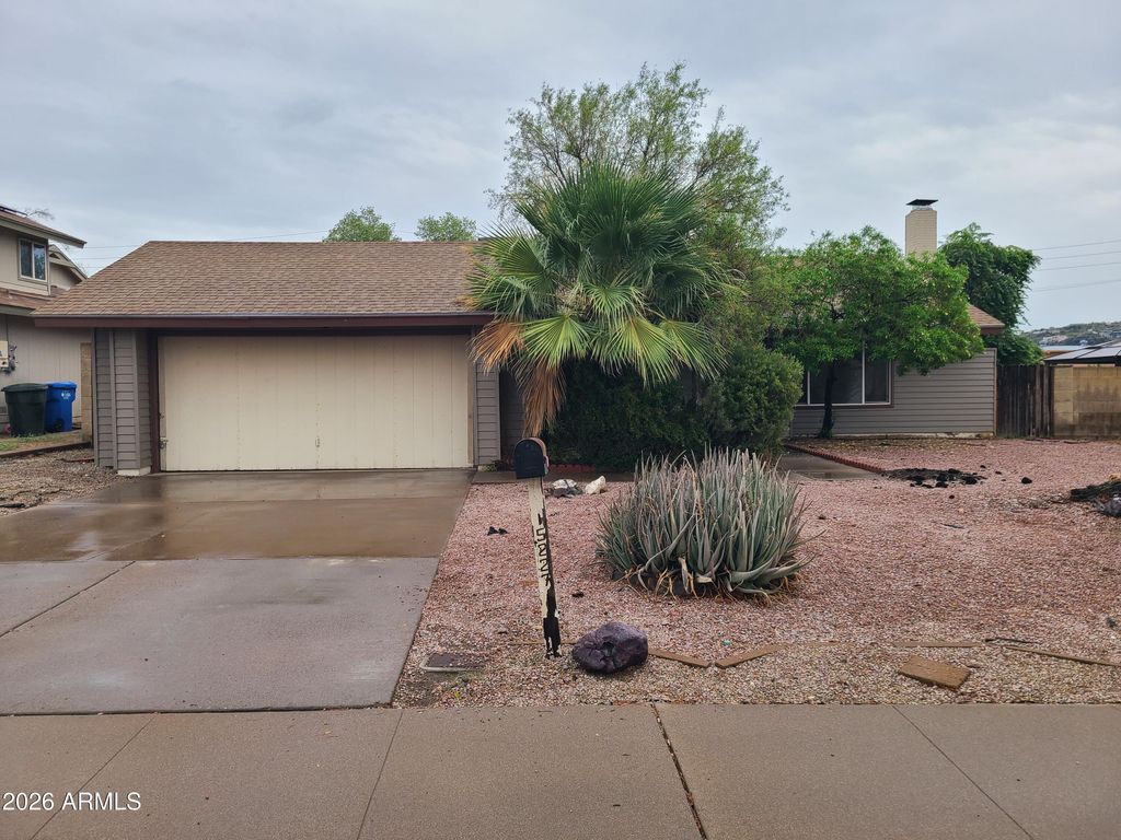 15227 N 23RD Drive, Phoenix, AZ 85023 — exterior