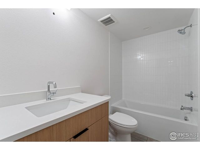 125 Boxwood Dr, Windsor, CO 80550